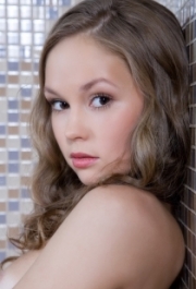 model-avatar